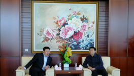 贊皇縣縣長(zhǎng)王濤拜會(huì)金隅集團(tuán)領(lǐng)導(dǎo)