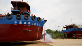 國內首艘LNG單燃料動力水泥罐裝船下水！