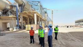 遲潔超參贊走訪慰問中材海外水泥廠6500t/d項目！
