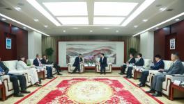 周育先會見霍尼韋爾全球董事長兼首席執(zhí)行官柯偉茂一行